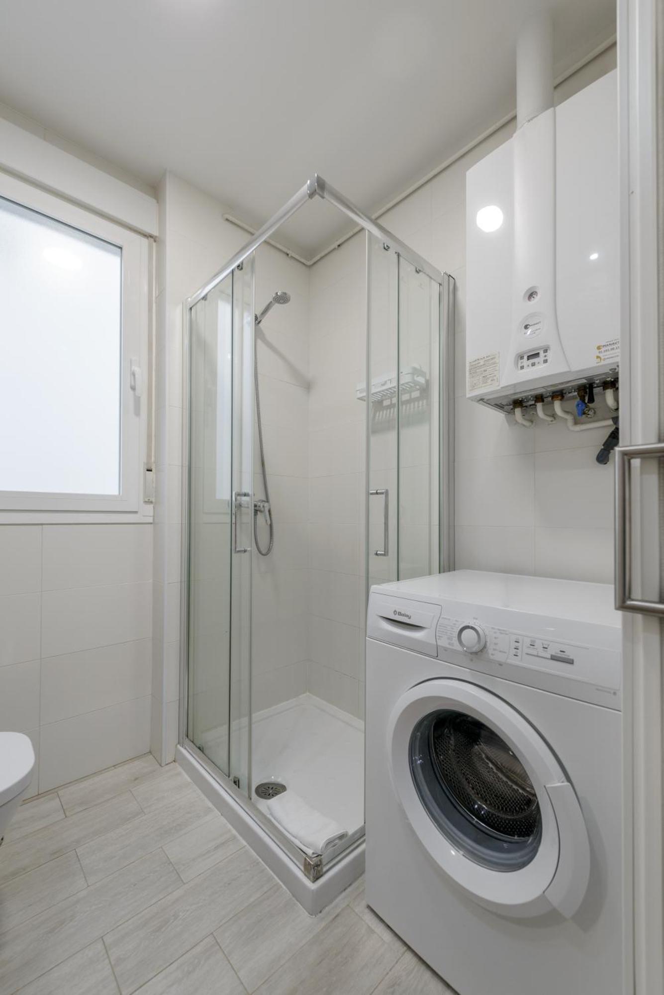 Апартаменты Avila Calle, Precioso Estudio En Santiago Bernabeu-Estrecho En Segundo Piso Sin Ascensor Мадрид Экстерьер фото