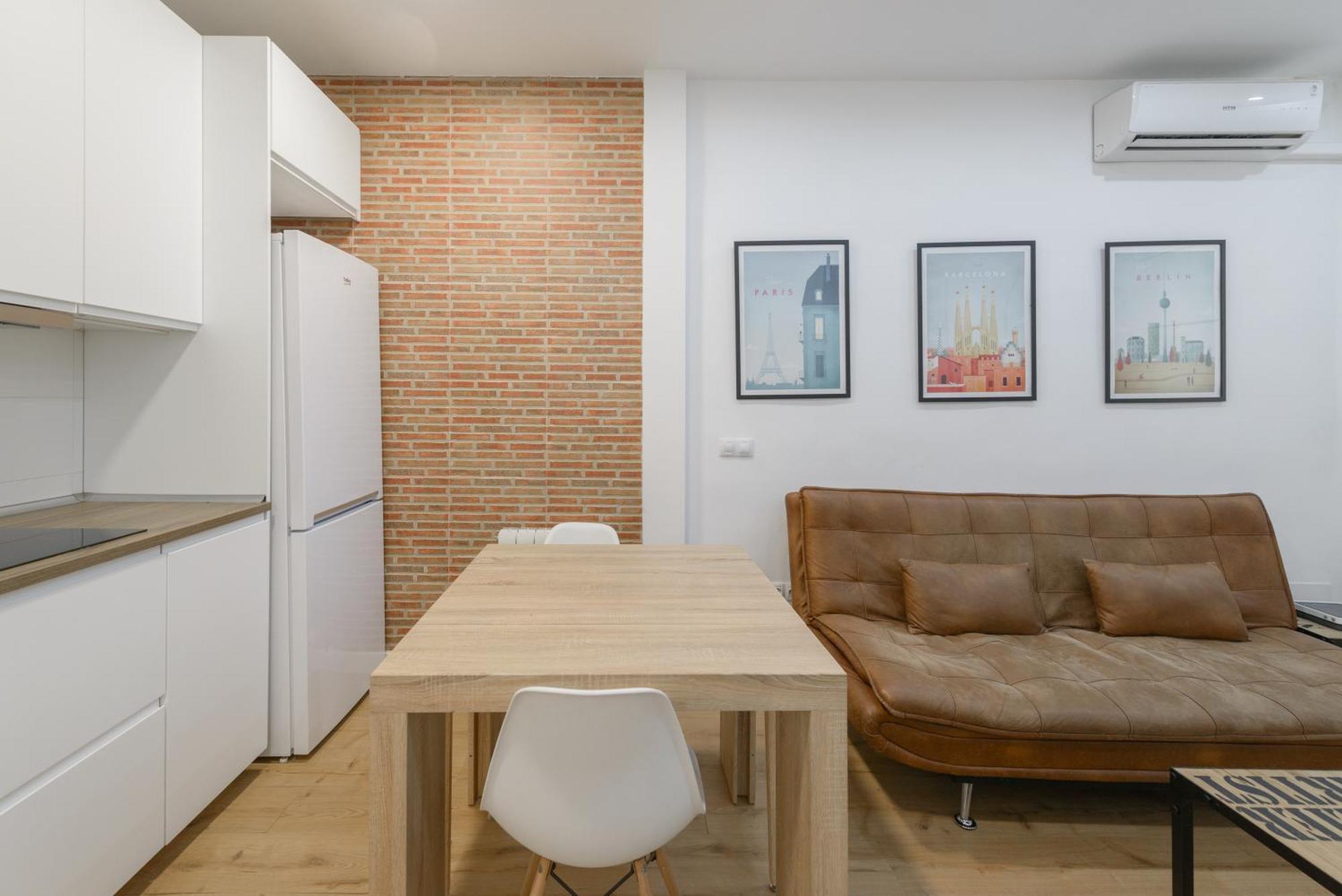 Апартаменты Avila Calle, Precioso Estudio En Santiago Bernabeu-Estrecho En Segundo Piso Sin Ascensor Мадрид Экстерьер фото
